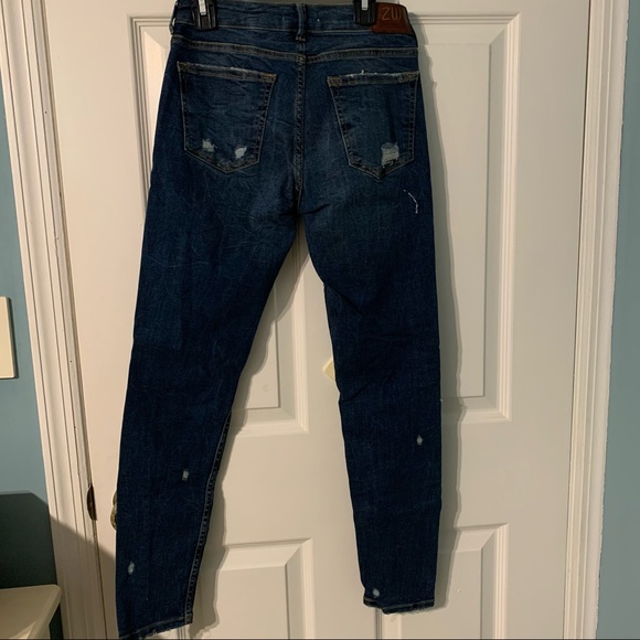 Zara Distressed Skinny Jeans - Picture 2 of 3
